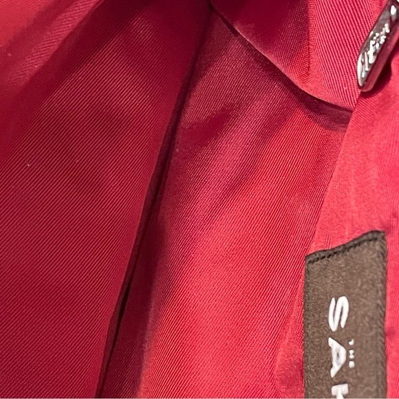 The Sak Burgundy Crochet Shoulder/crossbody bag purse. Pre-owned. Zip closure. - Picture 8 of 13